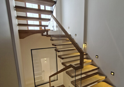 Лестницы деревянные открытого типа