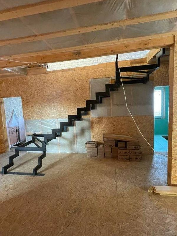 Металлокаркас лестницы МКЛ 113 в Непецино, на 2 этаж